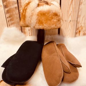 Mens Sheepskin Mitts and Hat